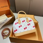 A petite and vintage shell bag-box - Image 2