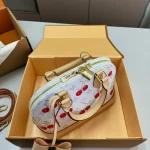 A petite and vintage shell bag-box - Image 8