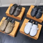 LV platform closed-toe slippers, casual Birkenstock slippers, new style, popular among online influencers.