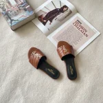 embroidered letter slippers-box - Image 11