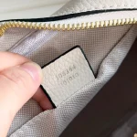 "The classic beige is back!"-box - Image 3