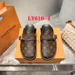 LV platform closed-toe slippers, casual Birkenstock slippers, new style, popular among online influencers. - Image 5