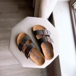 BIRKENSTOCK Spring\/Summer Fashion Leather Slippers for Men and Women - Image 2