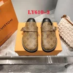 LV platform closed-toe slippers, casual Birkenstock slippers, new style, popular among online influencers. - Image 4
