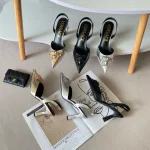 Face high-heeled sandals-box