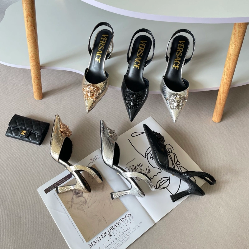 d45ba2096d3887c6f96e52dececa32ae Face high-heeled sandals-box - Image 1