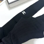 Hot-Selling Cable Knit Double C Letter Leggings-box - Image 7