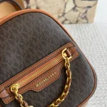 A backpack that can be worn as a crossbody bag-box - Image 11