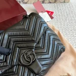 "Black enamel hardware with V-shaped quilting-box - Image 2