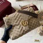 Ultimate Old Money Style: V-Shaped Diamond Quilted Design-box - Image 4