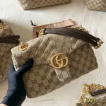 Ultimate Old Money Style: V-Shaped Diamond Quilted Design-box - Image 3