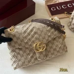 Ultimate Old Money Style: V-Shaped Diamond Quilted Design-box - Image 2