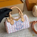 Vegetable-tanned leather trim with gold chain-box - Image 10