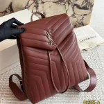 Classic black shade featuring the iconic Y-signature V-quilting-box - Image 6