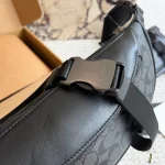 Fashionable and Versatile Waist Bag-box - Image 2