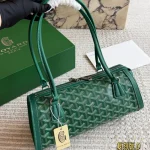 An easy-to-match Baguette Bag for daily wear-box - Image 7