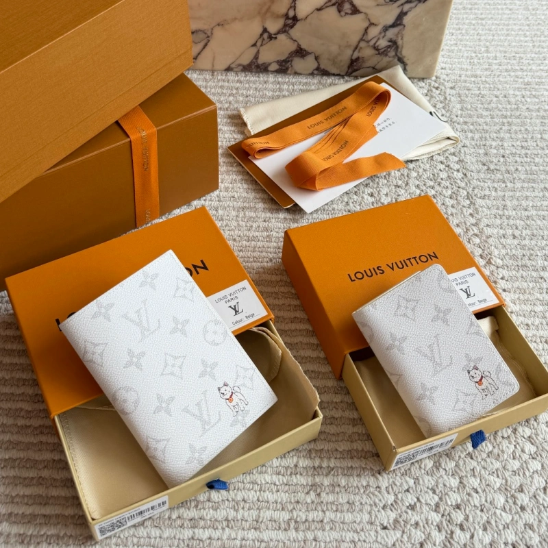 13423994305677600 New Monogram card holder-box - Image 1