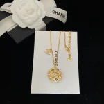 Little gold shell necklace-box - Image 3