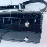 New black crocodile pattern double ring crossbody bag-box - Image 6