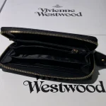 Black and gold Saffiano long zip wallet-box - Image 5