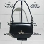 Black oil wax leather swallow bag-box
