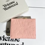 Pink patent leather embossed wallet-box - Image 9