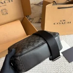 C's new arrival: Black camera bag-box - Image 10