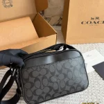 C's new arrival: Black camera bag-box - Image 9