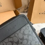 C's new arrival: Black camera bag-box - Image 10