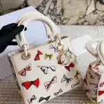 Embroidered wide shoulder strap-box - Image 10
