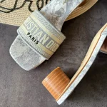 Embroidered Round Heel Slides-box(Heel height: 4 cm) - Image 3