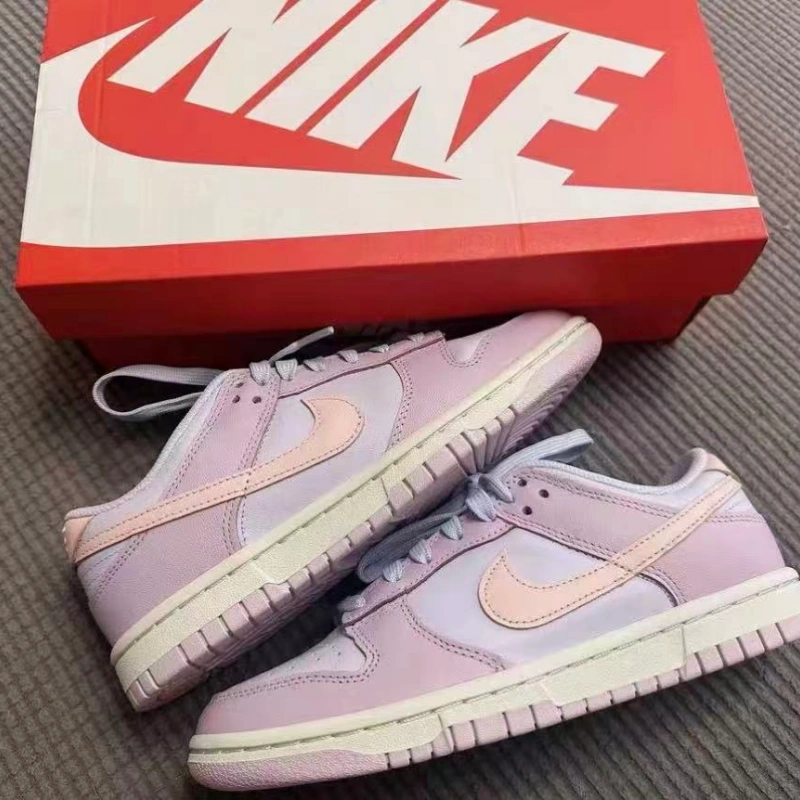 8a76e19cd6c58a7f85bff6b46f9123ad New Casual Sneakers-box - Image 1