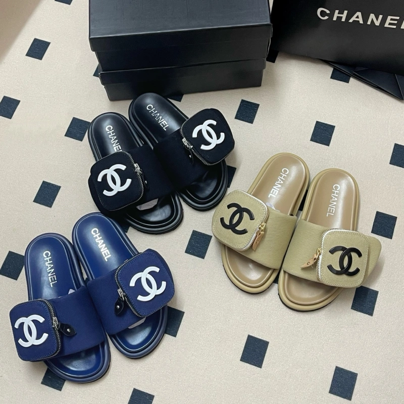 ce79089705c5e68002da4a94a1e9fe0d Beach sandals are a must-have for your trip-box - Image 1