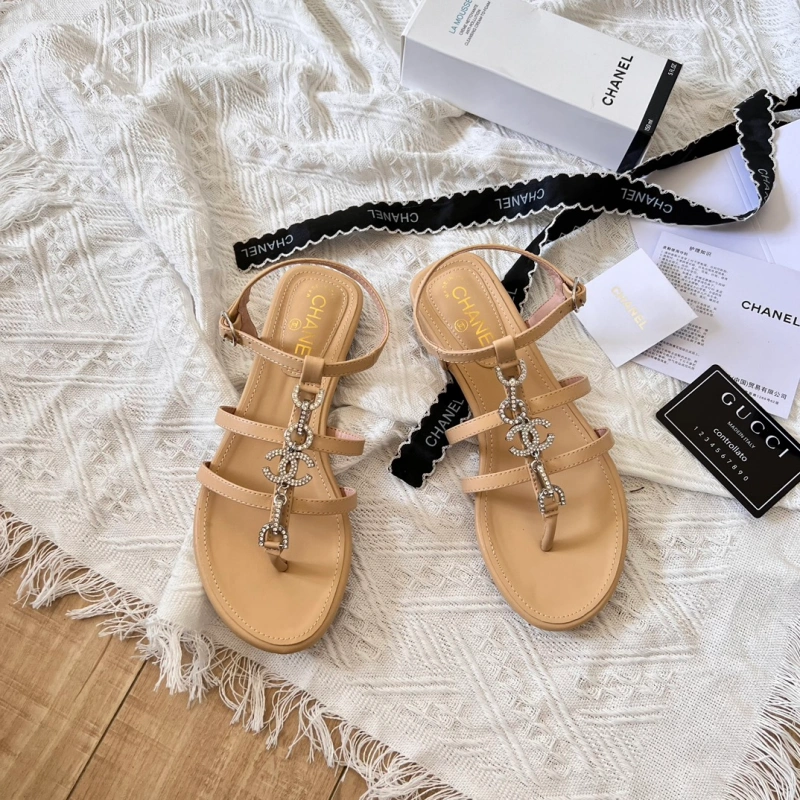 e66313db22863a65ce2856ed57895741 Early summer rhinestone chain sandals-box - Image 1