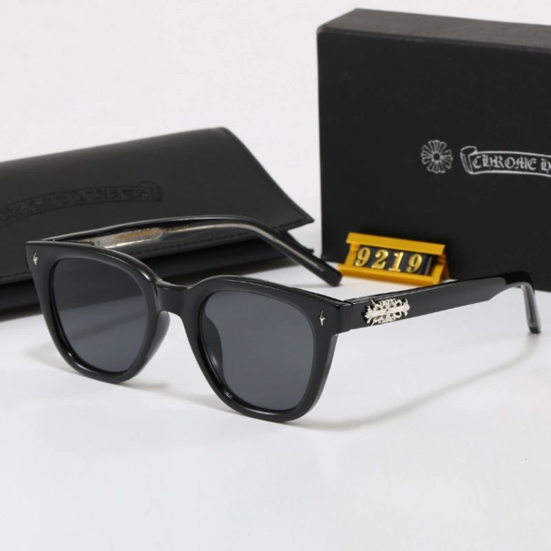 美图秀秀批处理_20260518151126 Trendy New Sunglasses - One Size Fits All-box - Image 1
