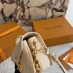 L brand's new messenger bag-box - Image 10