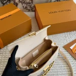 L brand's new messenger bag-box - Image 4