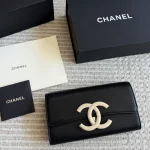 New 'Fortune' bag, crossbody or shoulder carry-box - Image 3