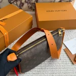 Exquisite men's bag with box - Image 8