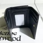 Black and gold patent leather embossed wallet-box - Image 8