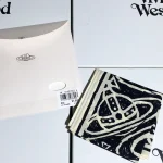 Black Saturn scarf-no box - Image 3