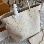 Stylish detachable pouch with a mother-and-child zipper design-box - Image 10
