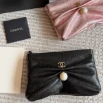 Pleated pearl clutch-box - Image 2
