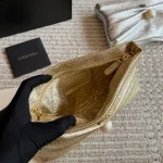 Pleated pearl clutch-box - Image 5