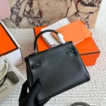 The classic Kelly bag from Hermès-box - Image 16
