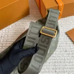 A new adjustable bag in a fresh colorway-box - Image 4