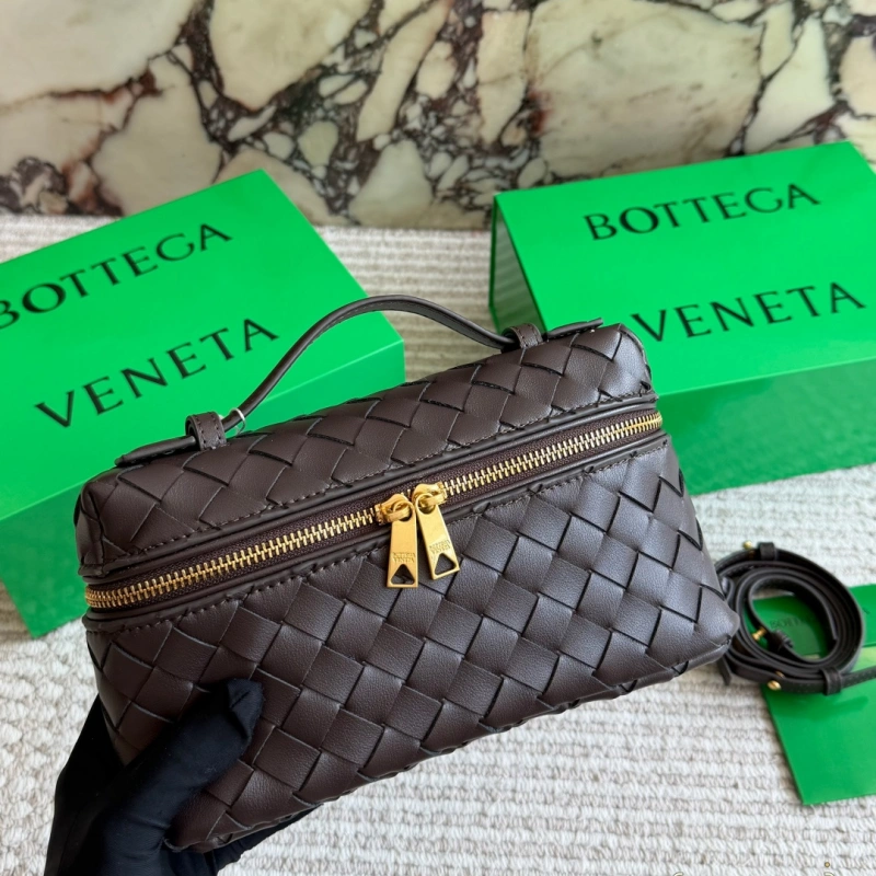 13425809465996200 New mini lunchbox bag in genuine leather, comes with a box - Image 1
