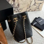 Quilted mini bucket bag: Blending classic elegance with effortless style into your everyday life-box - Image 6