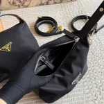 Casual nylon mini tote for commuting-box - Image 4