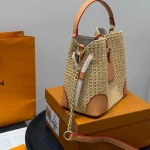 New Woven Raffia Square Bucket Bag-box - Image 6